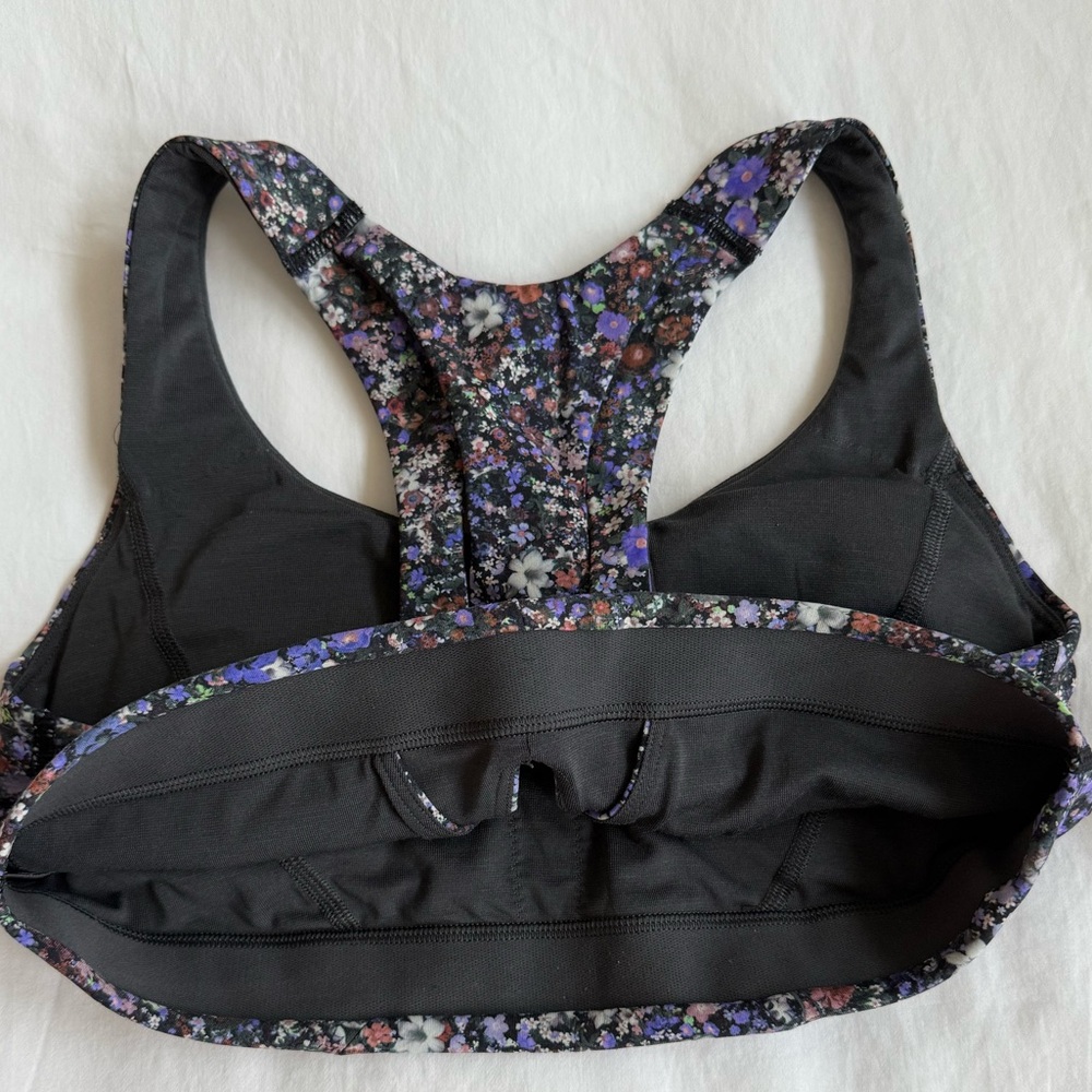 Lululemon Open Racerback Train Bra - Picture 5 of 6